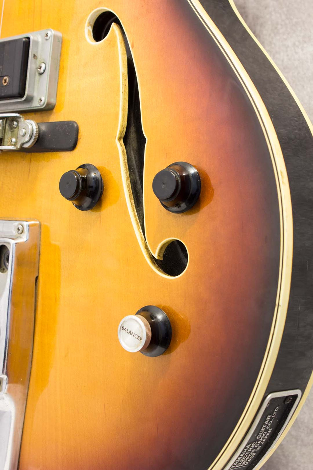 Yamaha SA-50 Hollow Body Sunburst 1968