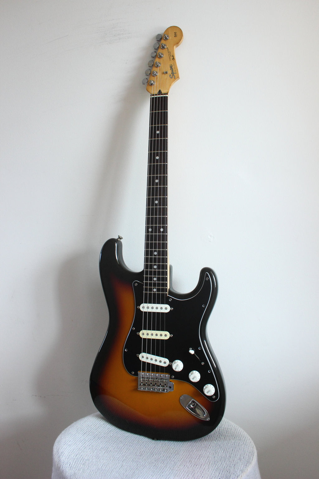 Squier Stratocaster Silver Series 3-Tone Sunburst SST33 1993/94