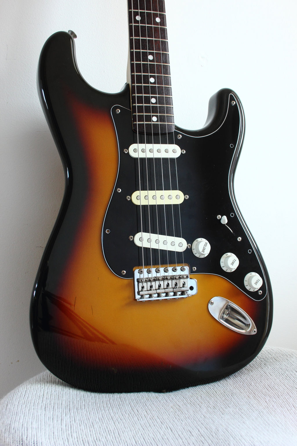 Squier Stratocaster Silver Series 3-Tone Sunburst SST33 1993/94