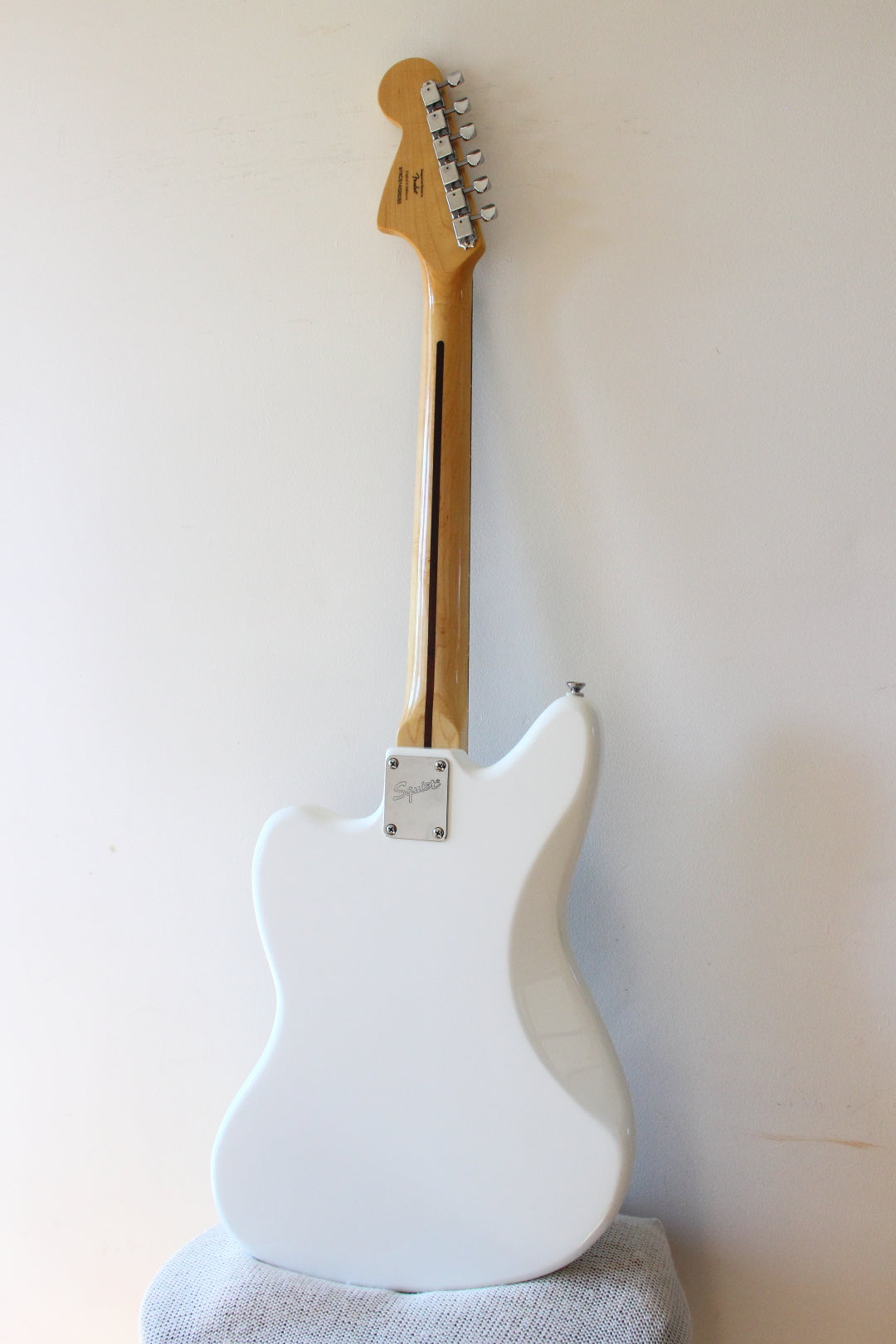 Squier Vintage Modified Jaguar Olympic White 2014