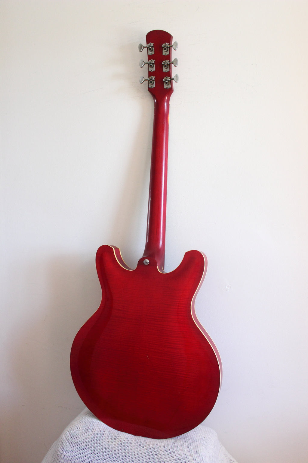 Yamaha SA-30 Hollow Body Transparent Red 1972