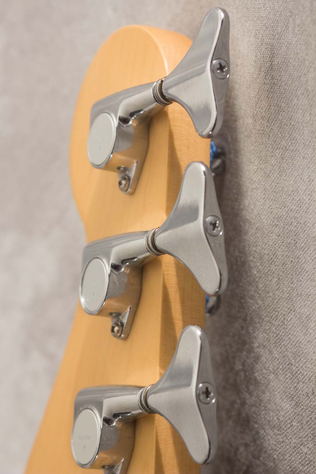 Fender Deluxe Jazz Bass V Surf Pearl 2019