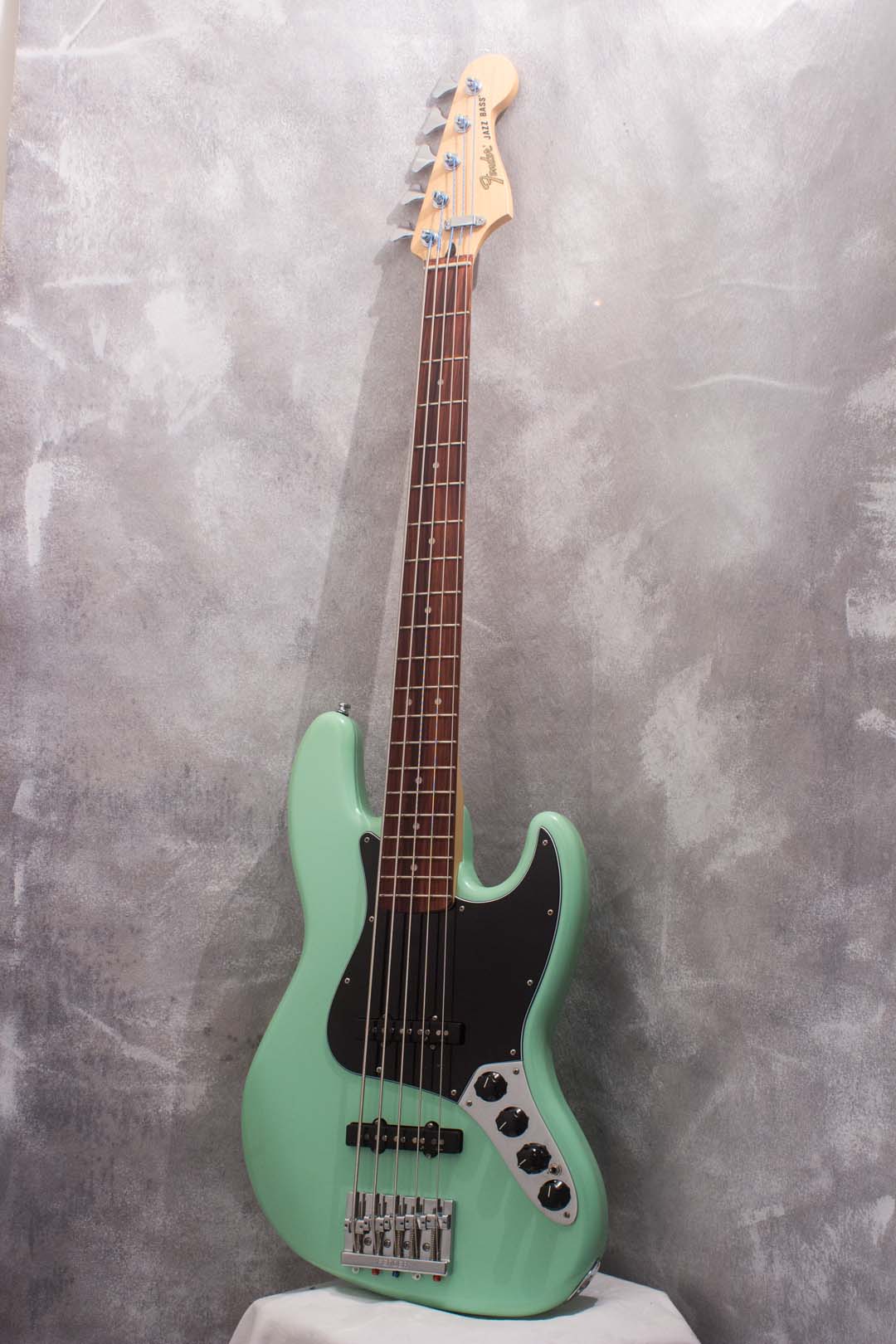 Fender Deluxe Jazz Bass V Surf Pearl 2019