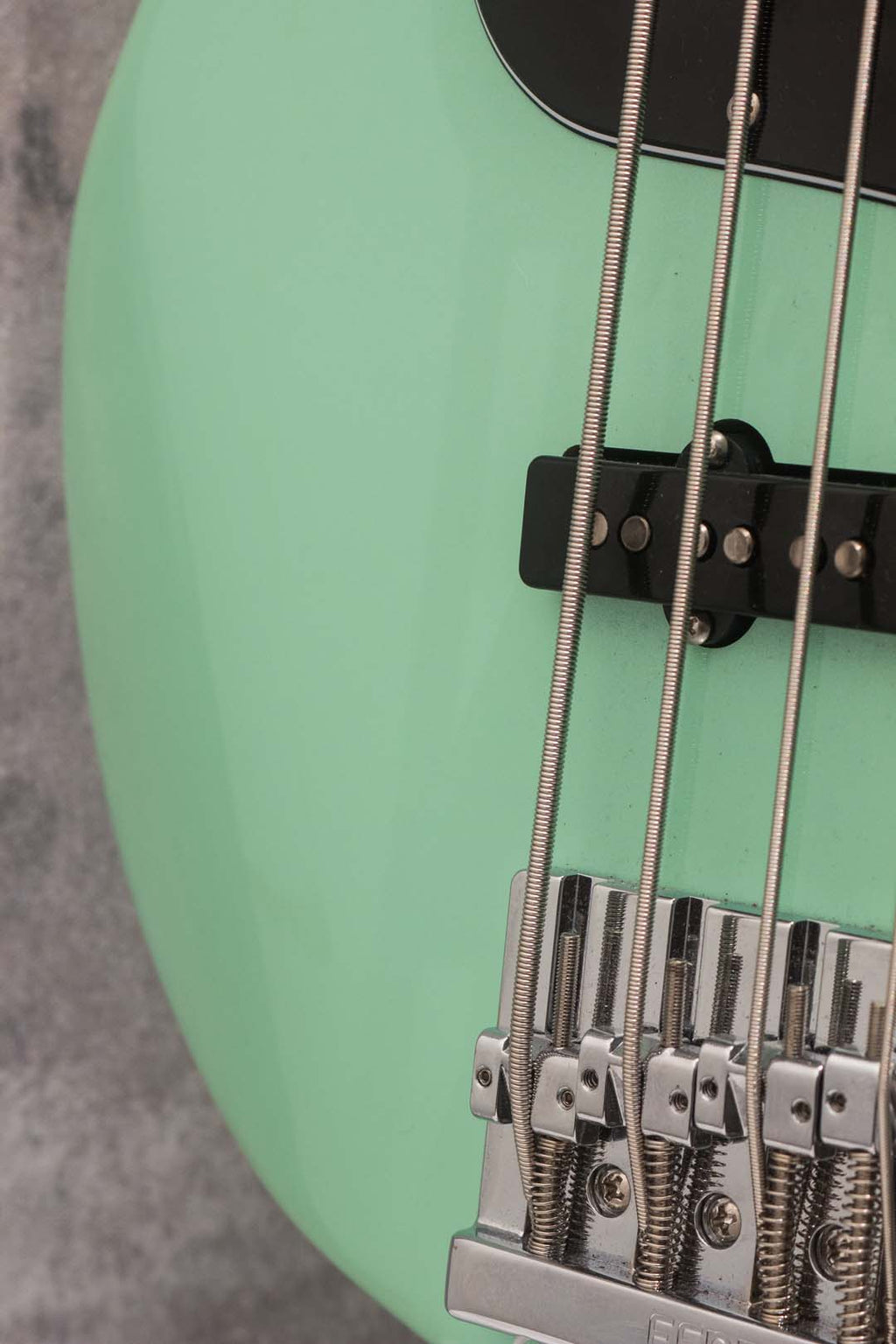 Fender Deluxe Jazz Bass V Surf Pearl 2019