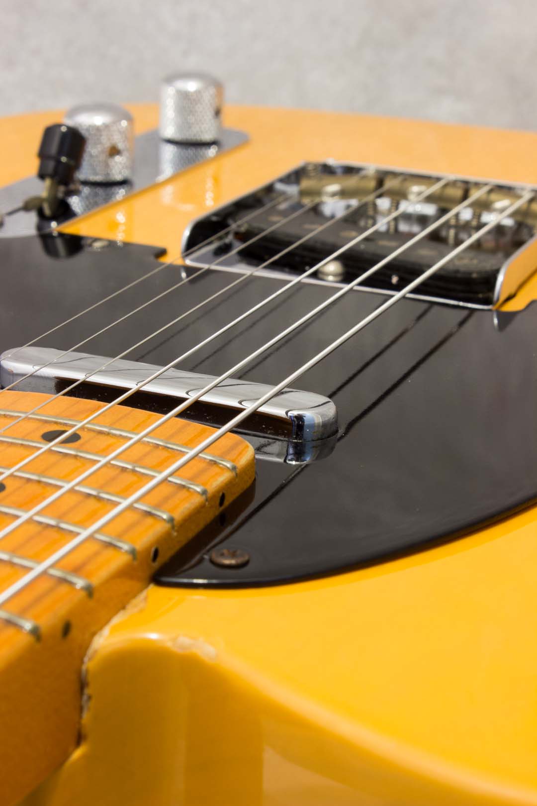 Fender American Vintage '52 Telecaster Butterscotch 2004