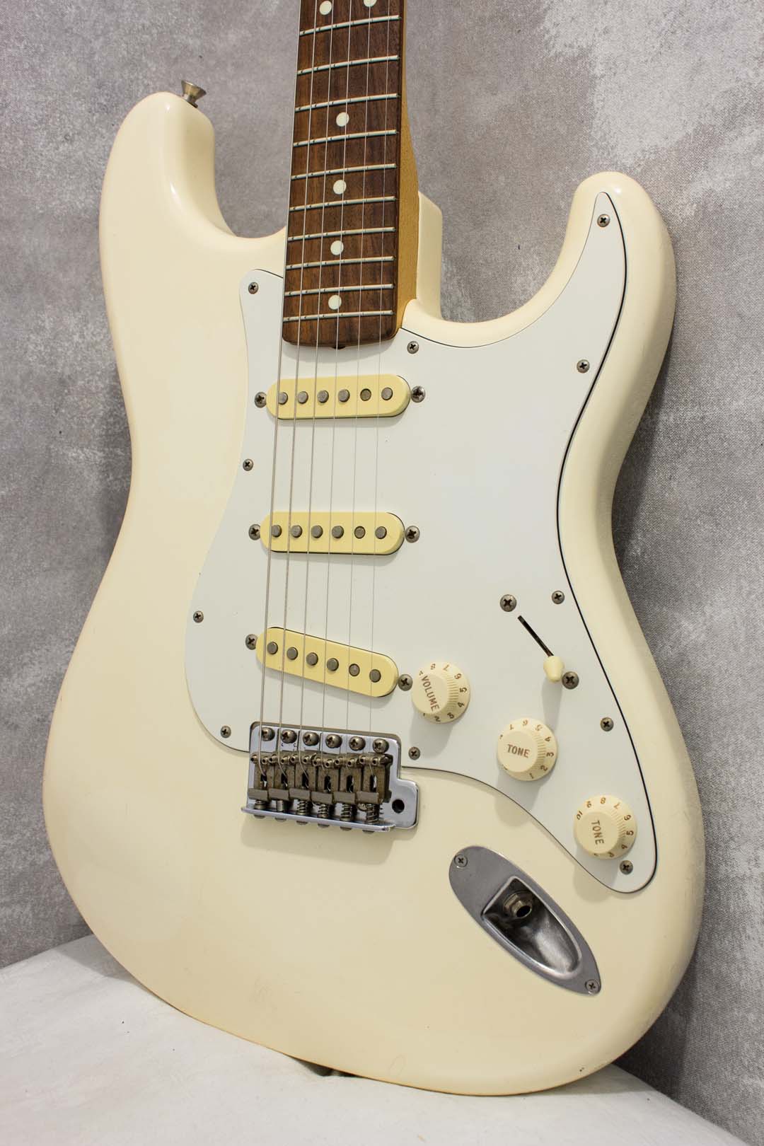 Fender Japan Standard Stratocaster ST43 Olympic White 2000