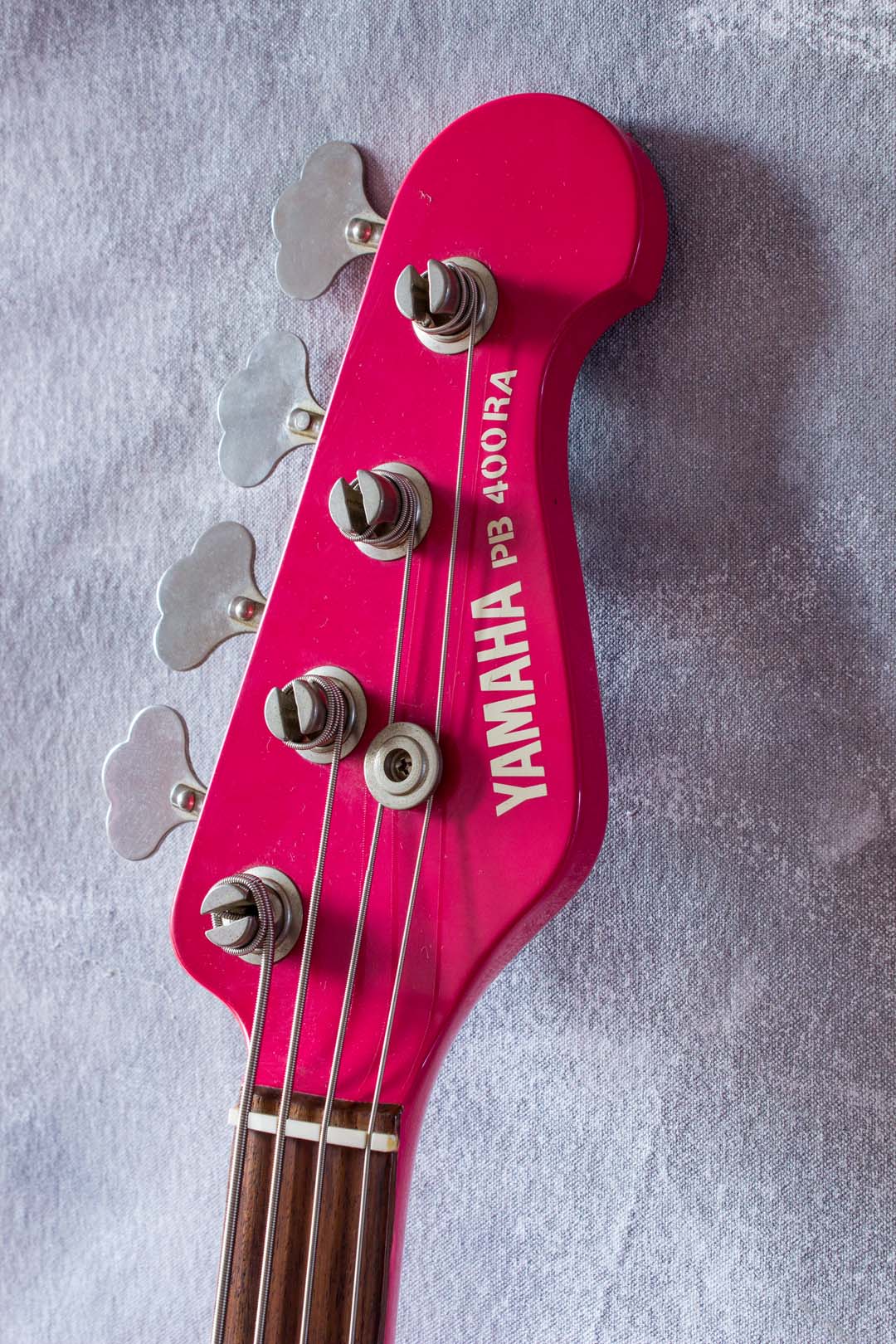 Yamaha PB400RA Bass Hot Pink 1985