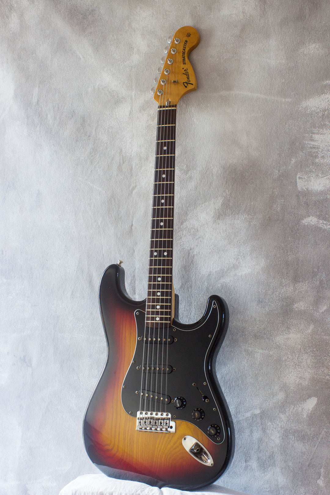 Fender Japan '71 Stratocaster ST71-85TX Sunburst 2003