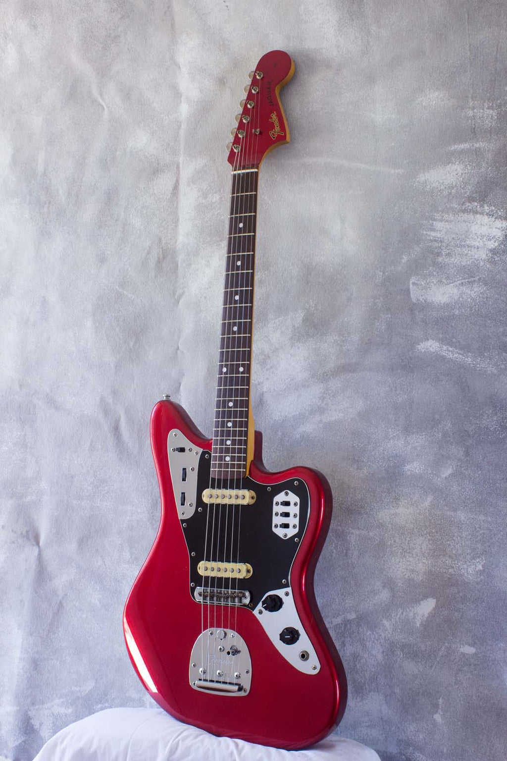 Fender Japan Jaguar JG66-85 Candy Apple Red 2000