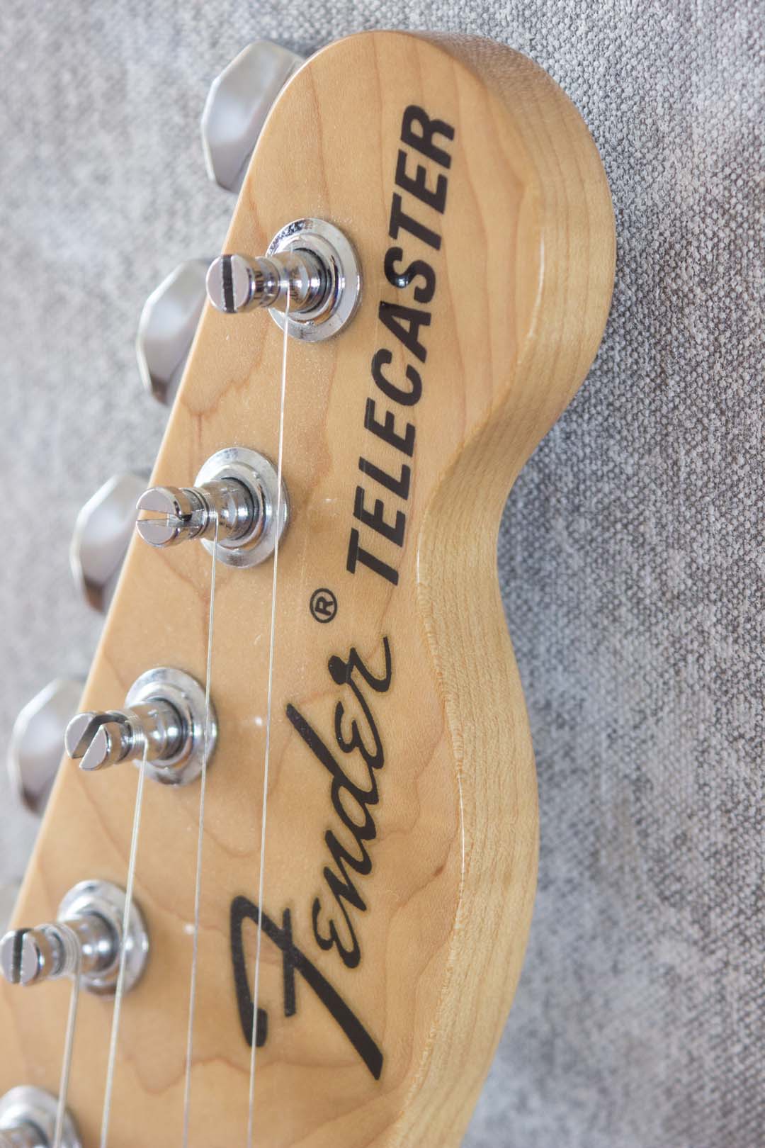 Fender Japan '71 Telecaster TL71-58 Rebel Yellow 2004