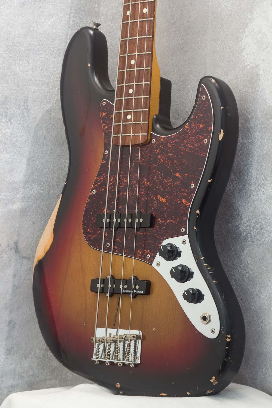 Fender Jazz Bass '62 Reissue JB62-75US Relic Sunburst 1995