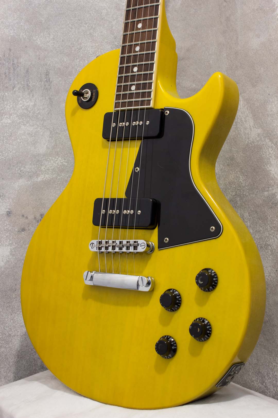 Blitz by Aria Pro II Leopard BLP-SLP Yellow 2015