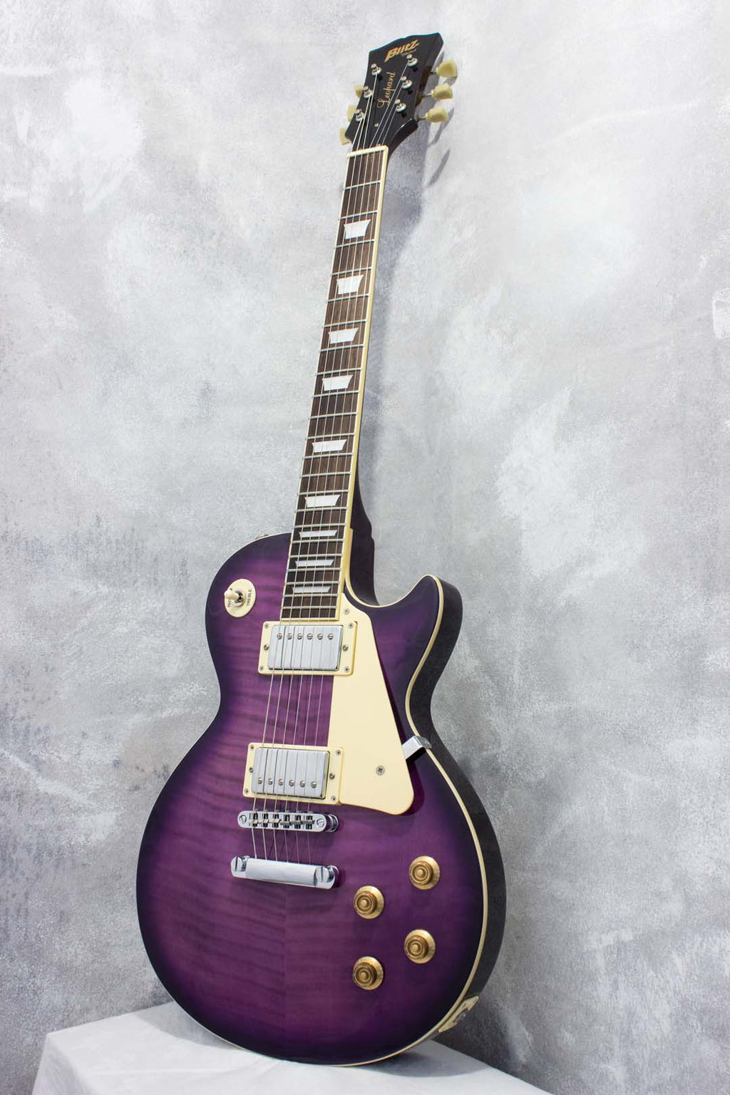 Blitz by Aria Pro II Leopard BLP-450 Purple burst 2016