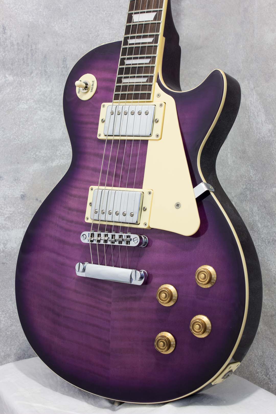 Blitz by Aria Pro II Leopard BLP-450 Purple burst 2016