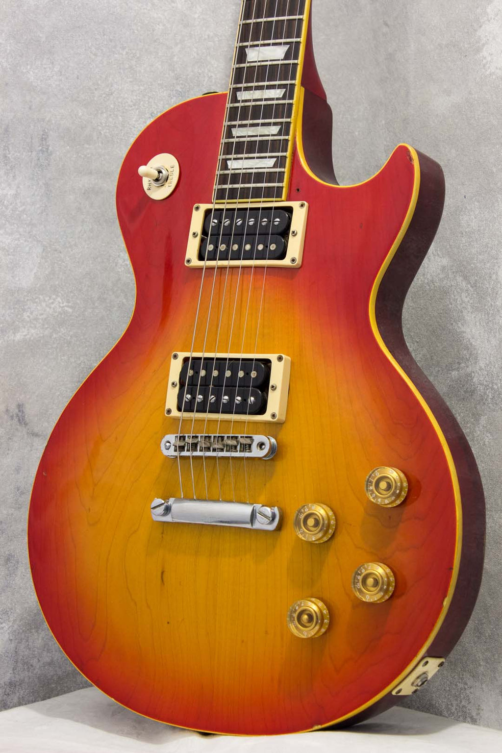 Greco EG700 Cherry Sunburst 1978